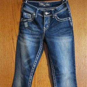 BRAND NEW Silver Jeans "SUKI" mid rise